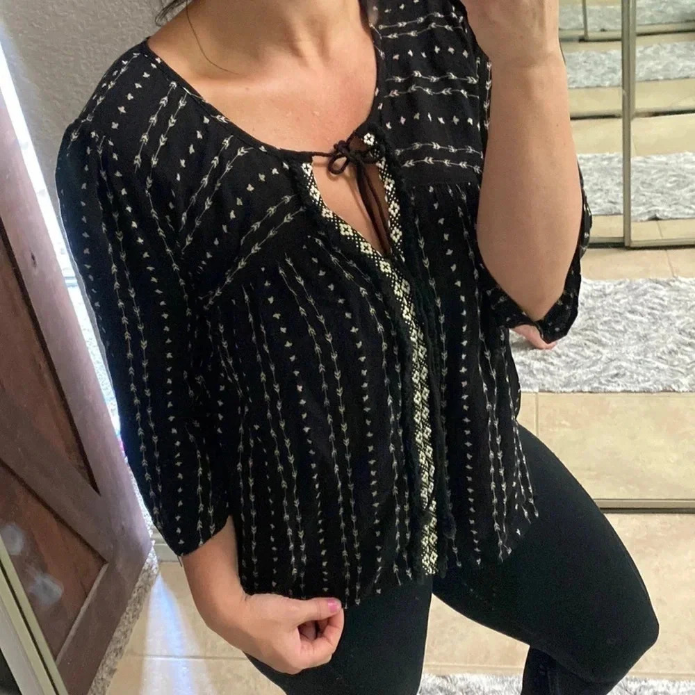 MISS ME Peasant top